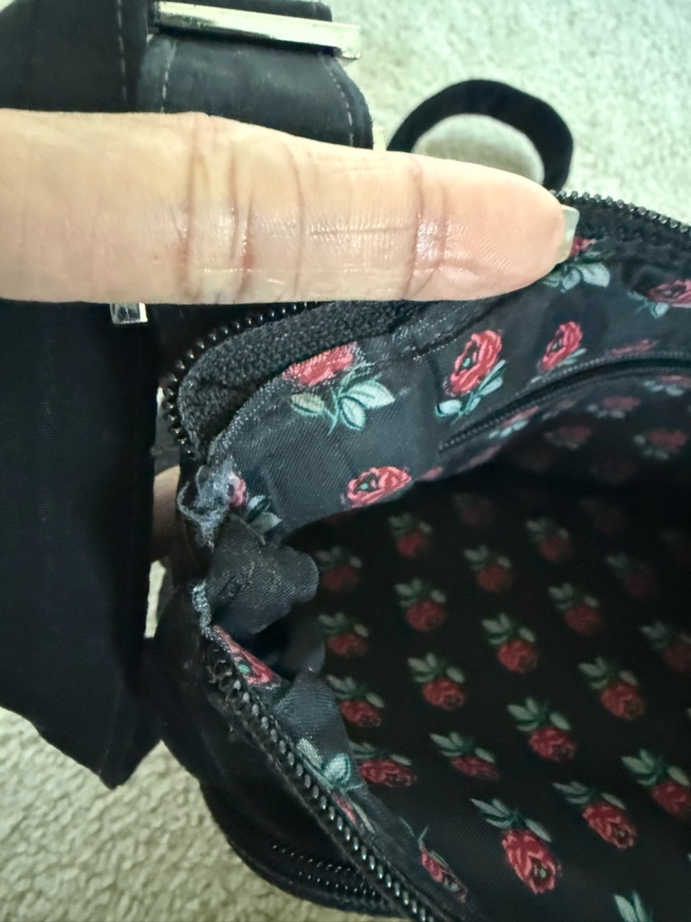 Vera Bradley Black Quilted Crossbody Bag w/ Floral Interior - Picture 7 of 12